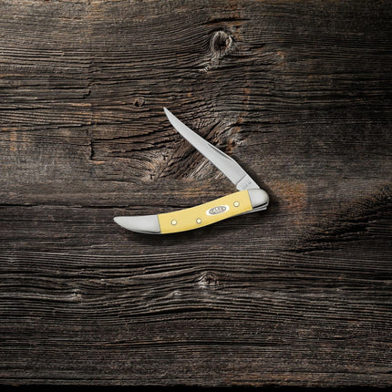 Case® | Yellow Synthetic Smooth Small Texas Toothpick