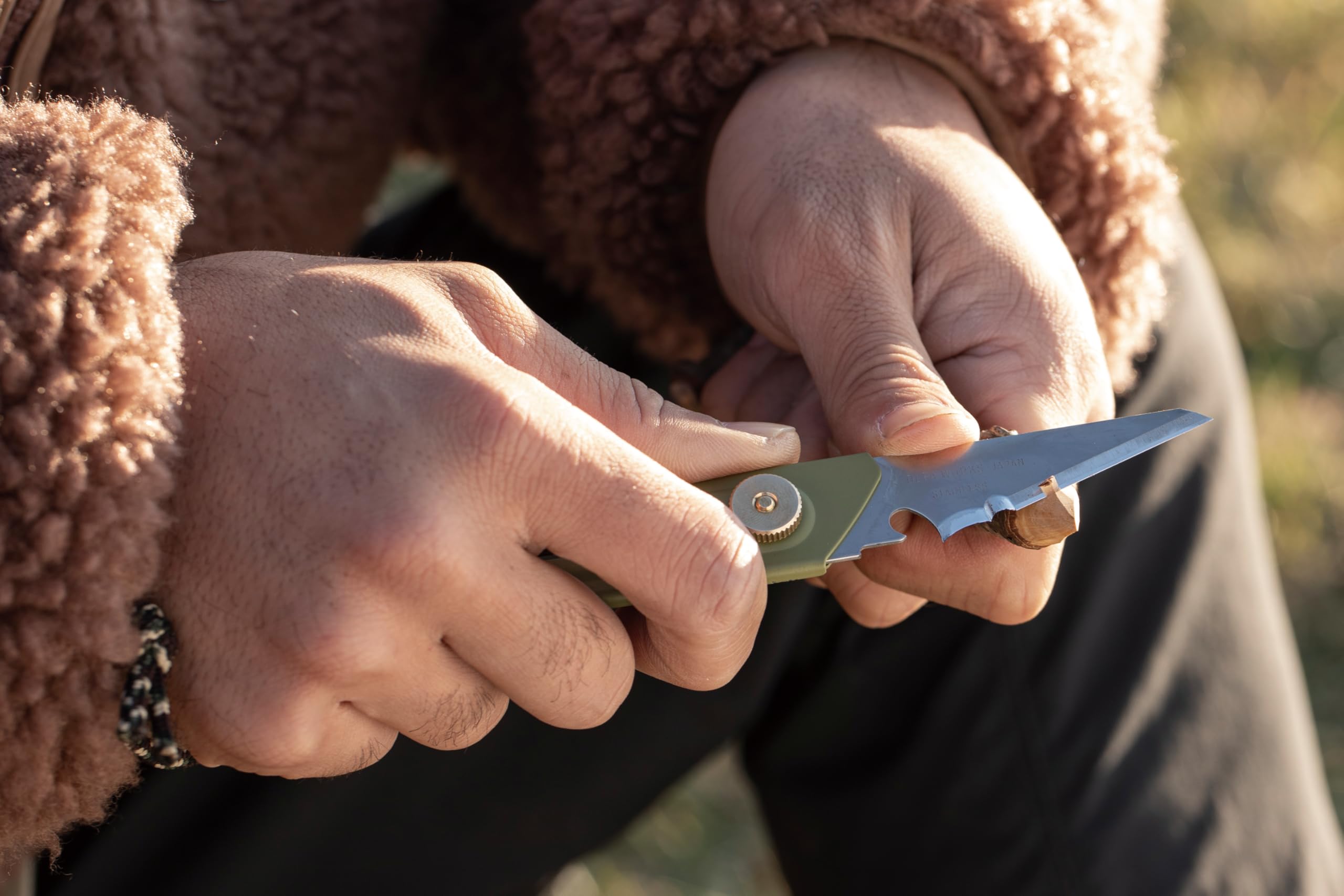 OLFA WORKS OW-UCK-1/SB Utility Camp Knife