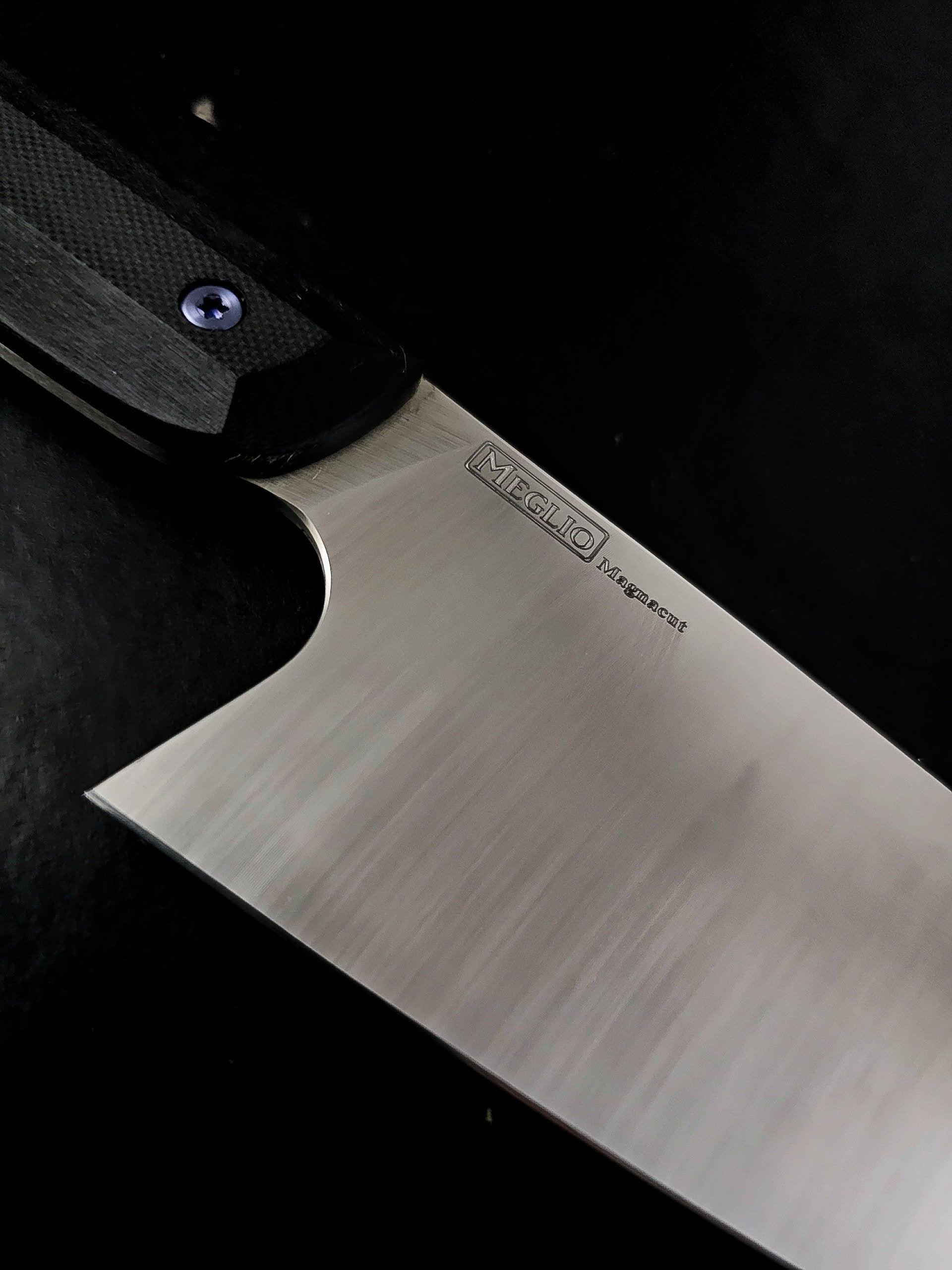 Razor Sharp AZ