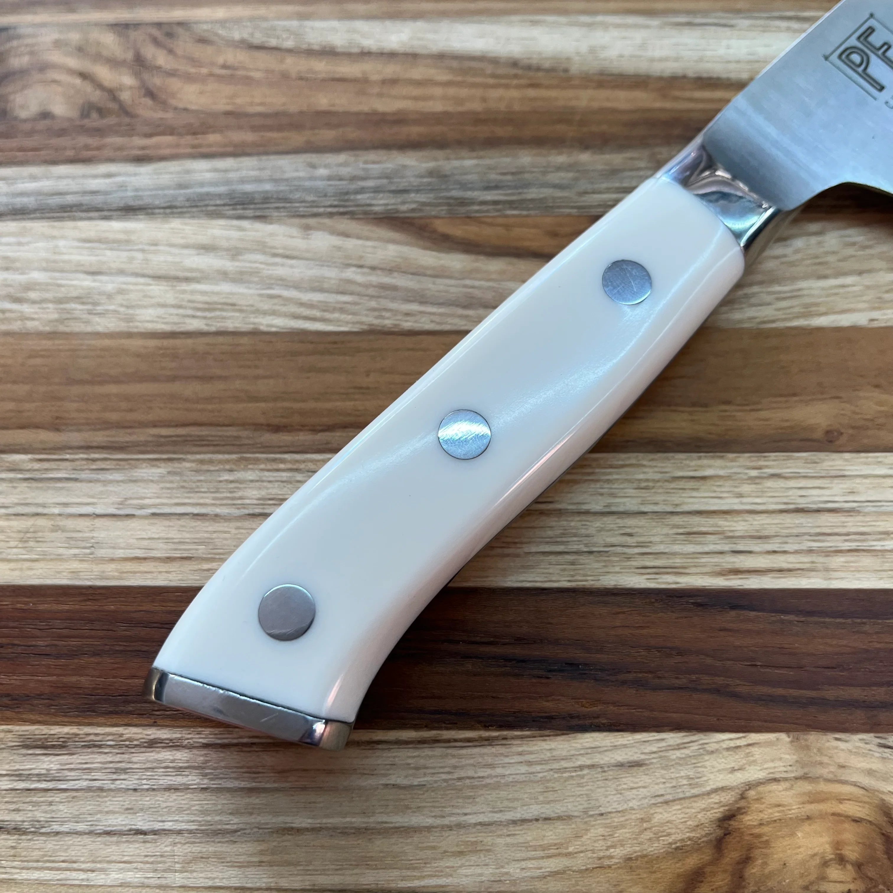 Perfect Edge Shiro Hane 6" Santoku