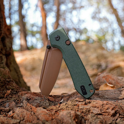Raccoon 2.0 Top Liner Lock folding knife, 3.25" 14C28N blade, copper-dune finish, green Micarta handle, model A2907