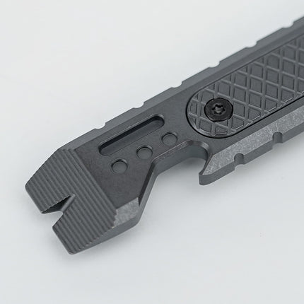 Shark Bomb Prybar 2.0-X0170 by Vosteed