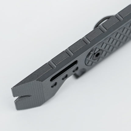 Shark Bomb Prybar 2.0-X0170 by Vosteed