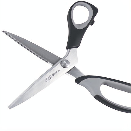 Razor Sharp AZ KAI N5350 9 1/4" pinking scissors with stainless steel blades and soft-grip handles.
