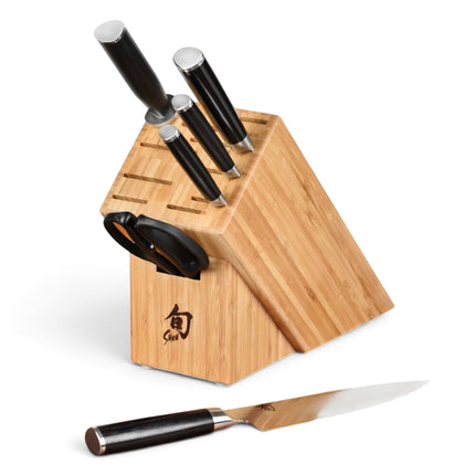 Razor Sharp AZ Shun Classic knife set with bamboo storage block and a single Kiritsuke knife on a white background