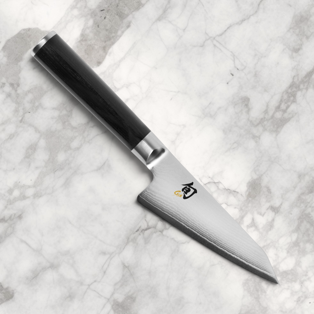 Razor Sharp AZ Shun Classic 4.5-inch Honesuki poultry knife with Damascus steel blade and black PakkaWood handle
