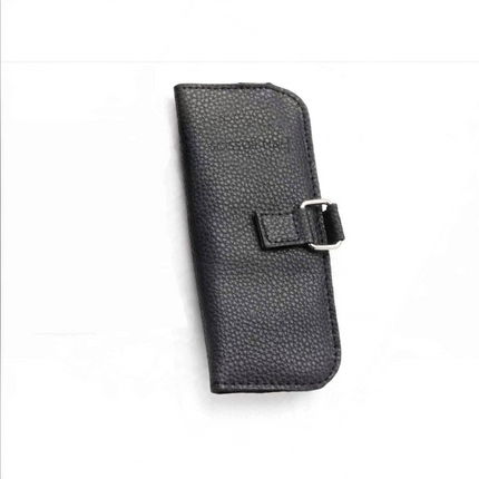 Black two-shear zippered case, closed